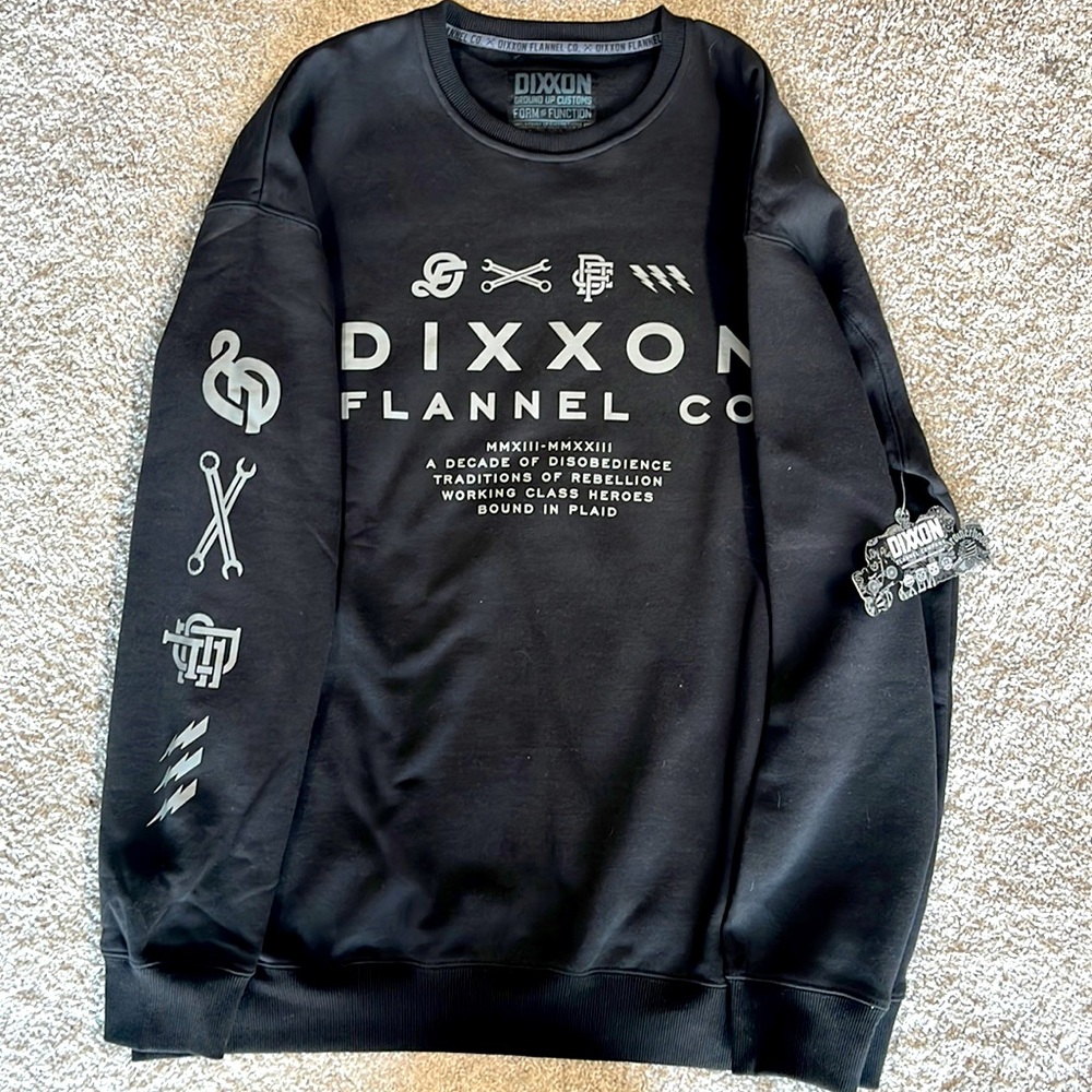 Dixxon flannel Company Crew Neck
